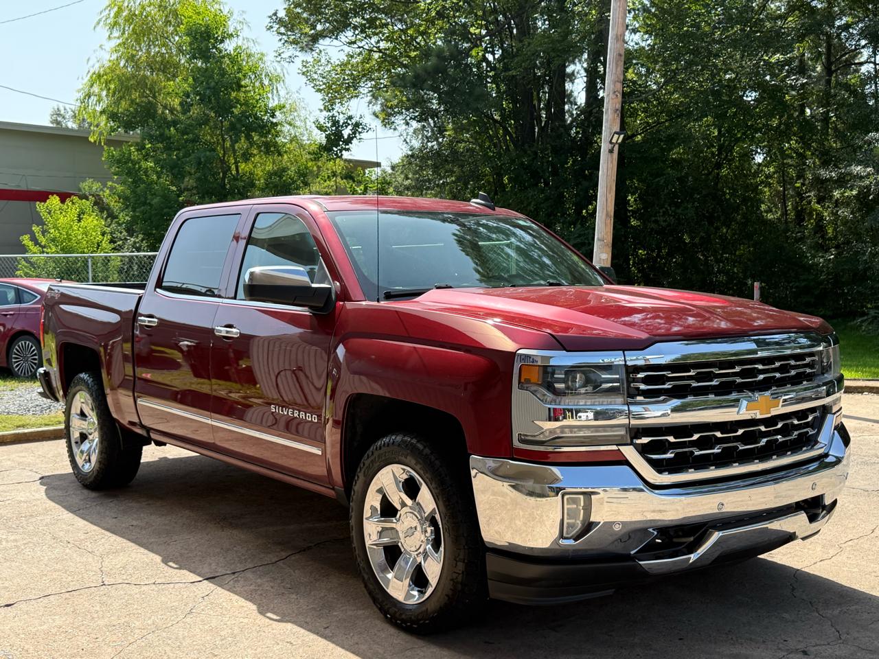 Chevrolet Silverado 1500 4WD Crew Cab 143.5" LTZ w/1LZ 2017