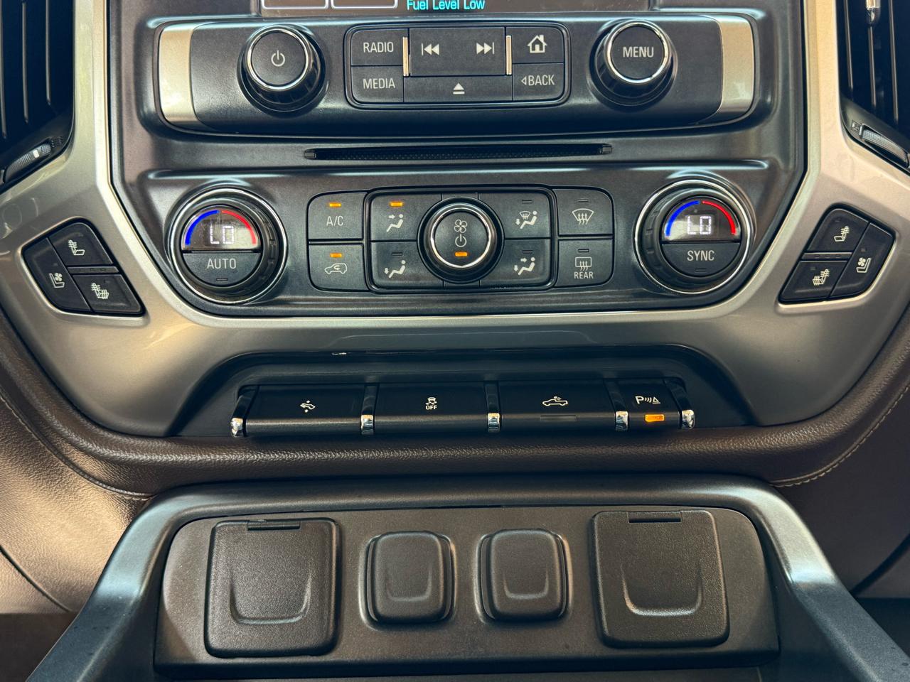 Chevrolet Silverado 1500 4WD Crew Cab 143.5" LTZ w/1LZ 2017