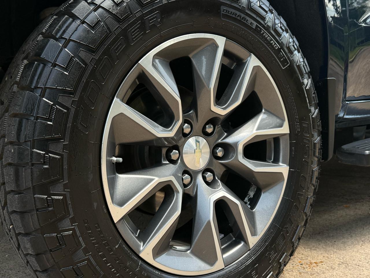 Chevrolet Silverado 1500 4WD Crew Cab 147" RST 2021