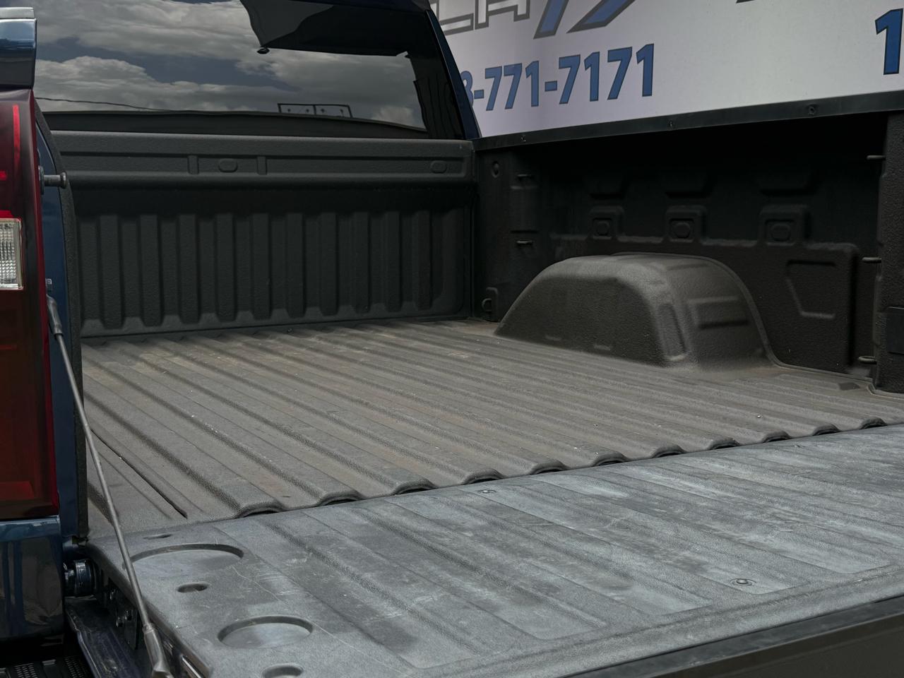 Chevrolet Silverado 1500 4WD Crew Cab 147" RST 2021