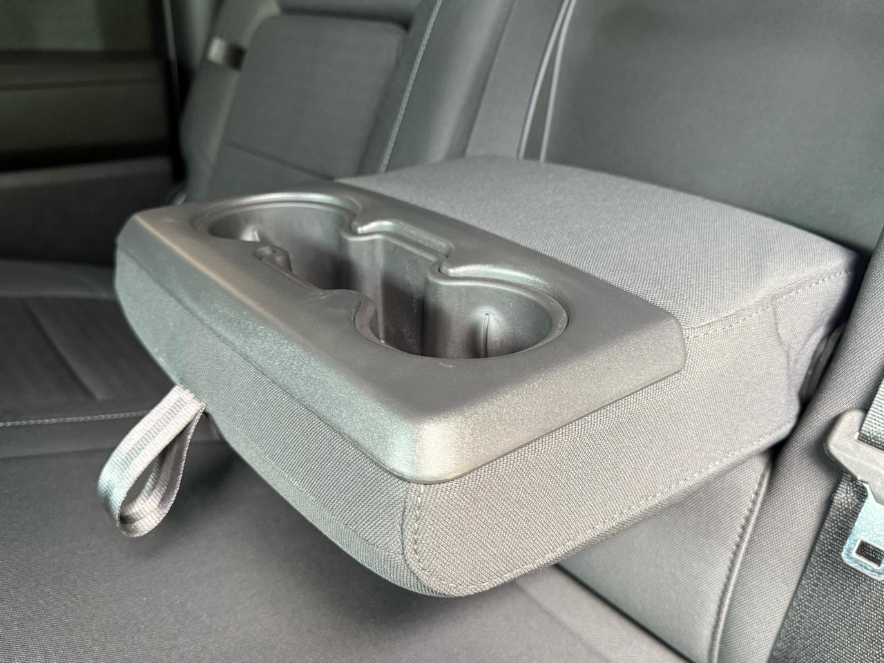 Chevrolet Silverado 1500 4WD Crew Cab 147" RST 2021