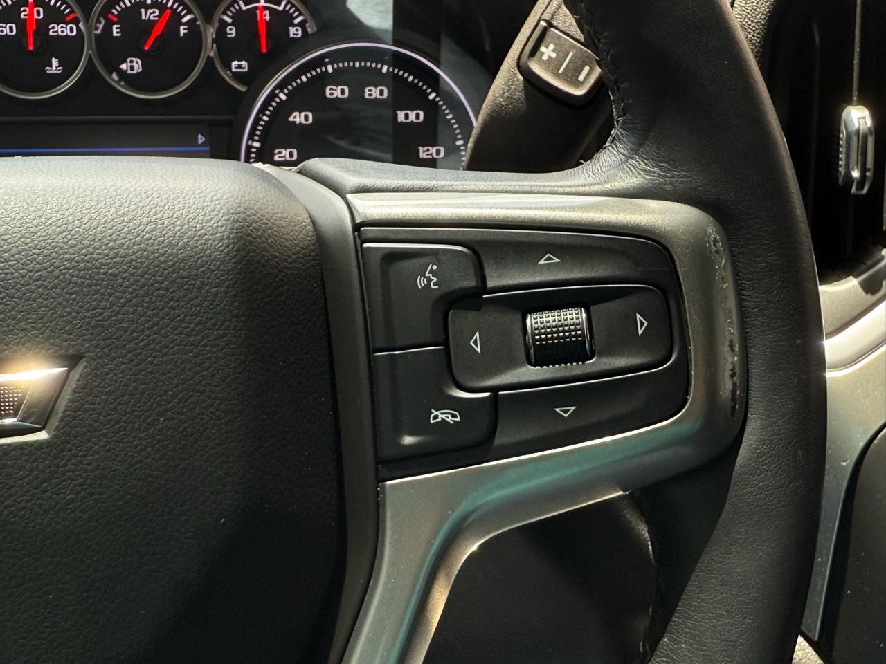Chevrolet Silverado 1500 4WD Crew Cab 147" RST 2021
