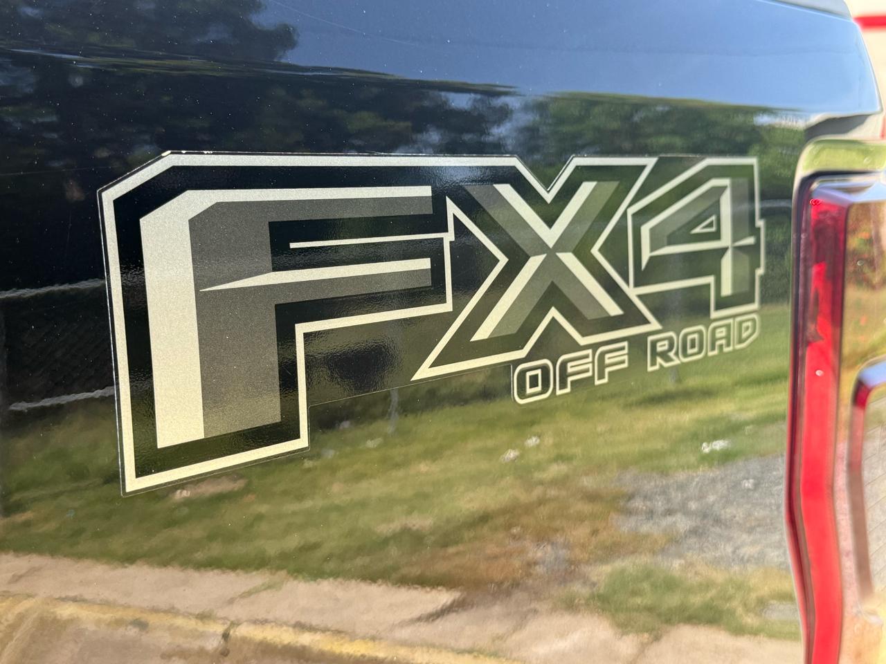 Ford Super Duty F-250 SRW King Ranch 4WD Crew Cab 8' Box 2020