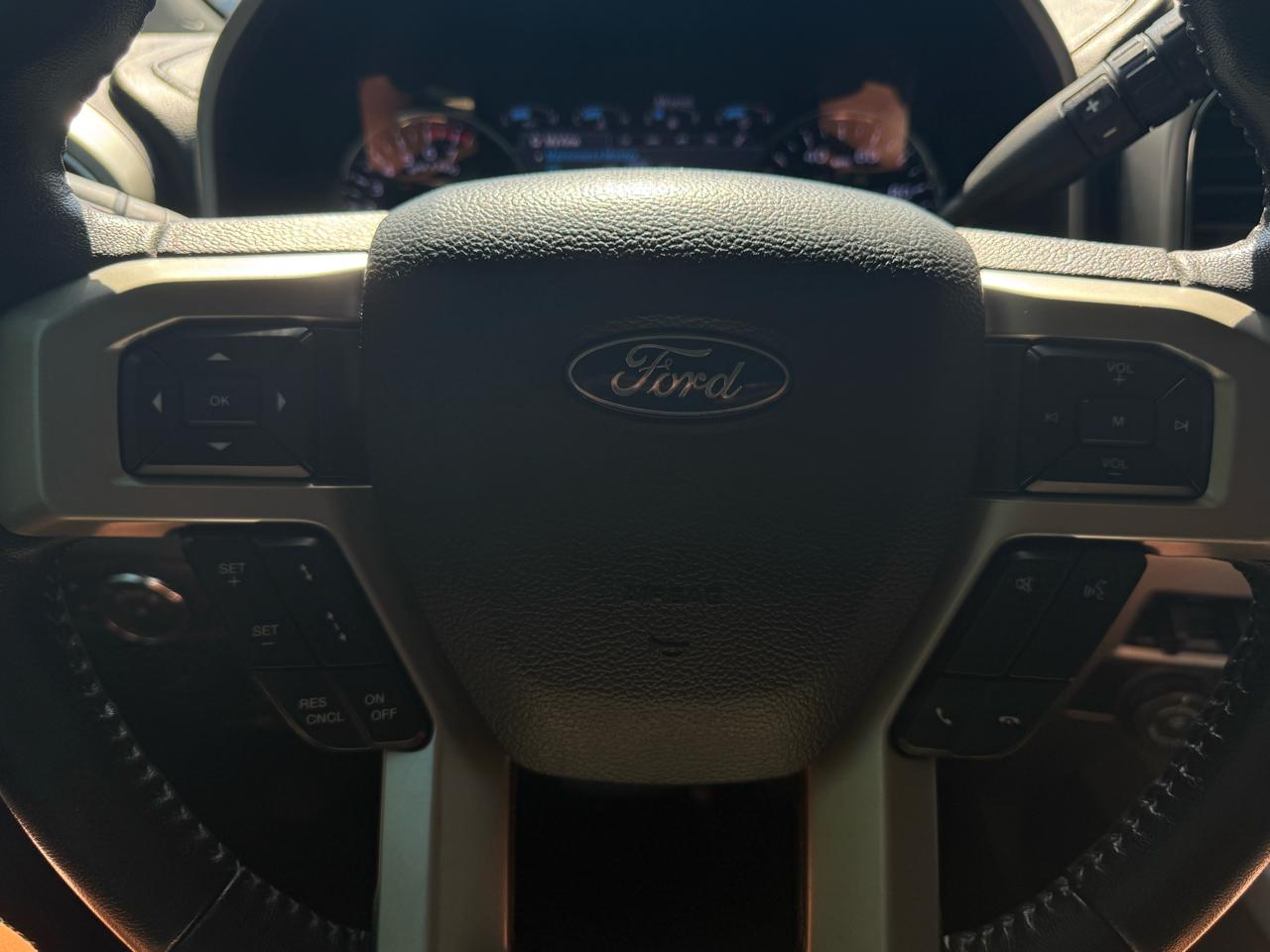 Ford Super Duty F-250 SRW King Ranch 4WD Crew Cab 8' Box 2020