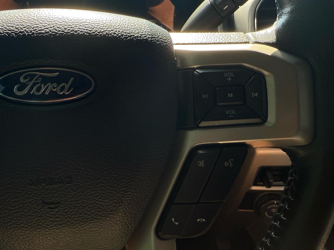 Ford Super Duty F-250 SRW King Ranch 4WD Crew Cab 8' Box 2020