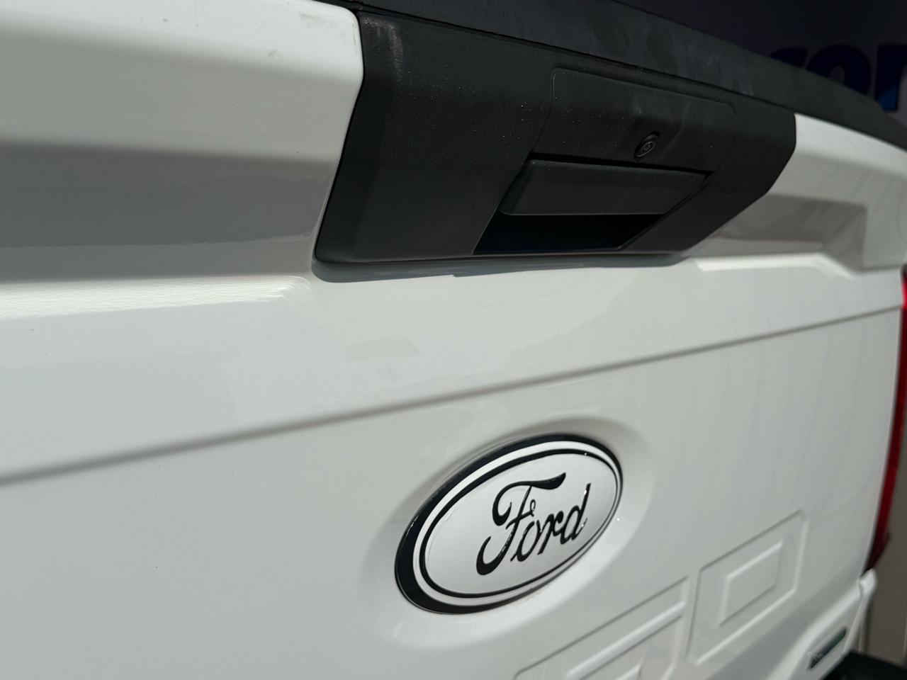Ford F-150 Lariat 4WD SuperCrew 5.5' Box 2022