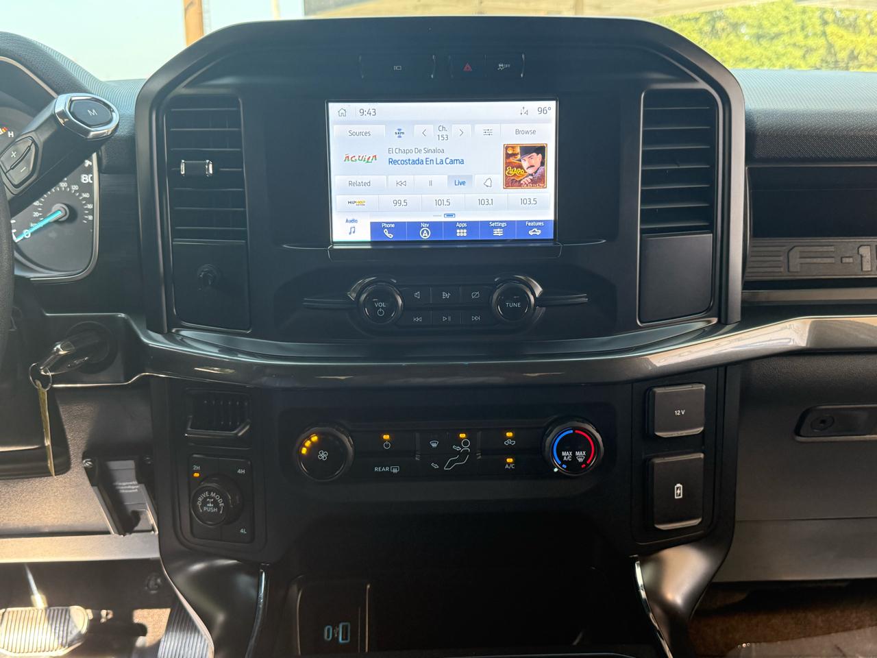 Ford F-150 Lariat 4WD SuperCrew 5.5' Box 2022