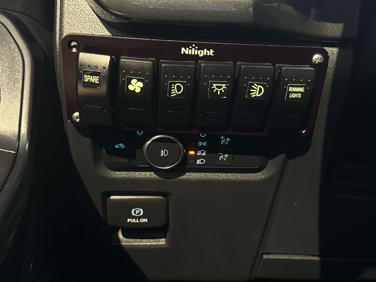 Ford F-150 Lariat 4WD SuperCrew 5.5' Box 2022