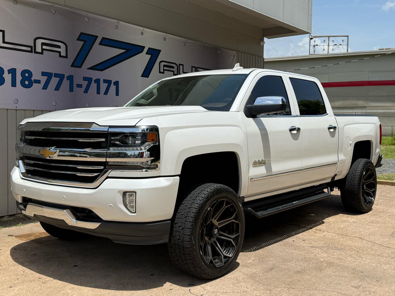 2017 Chevrolet Silverado 1500 2WD Crew Cab 143.5" High Country