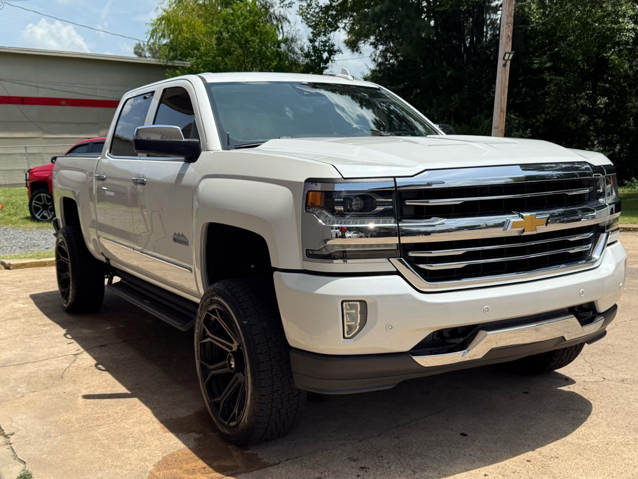 Chevrolet Silverado 1500 2WD Crew Cab 143.5" High Country 2017