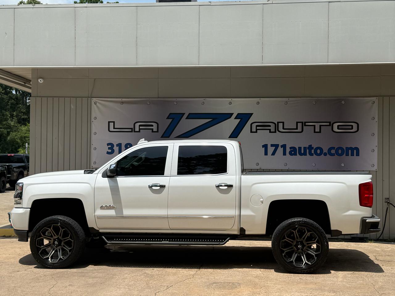 Chevrolet Silverado 1500 2WD Crew Cab 143.5" High Country 2017