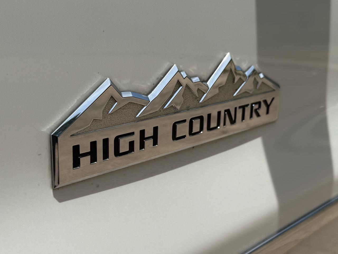 Chevrolet Silverado 1500 2WD Crew Cab 143.5" High Country 2017