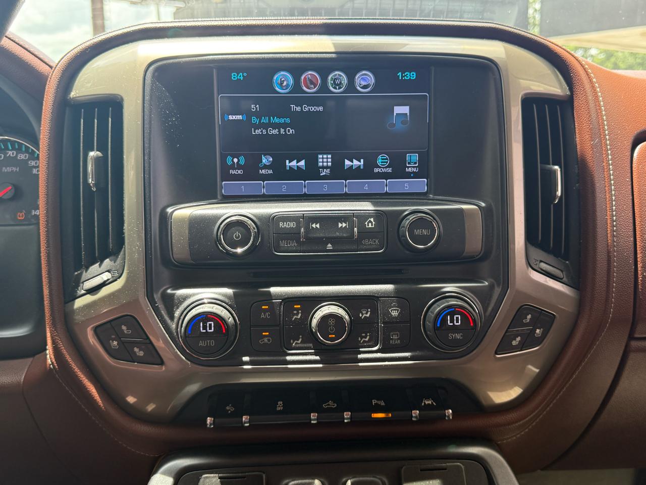 Chevrolet Silverado 1500 2WD Crew Cab 143.5" High Country 2017