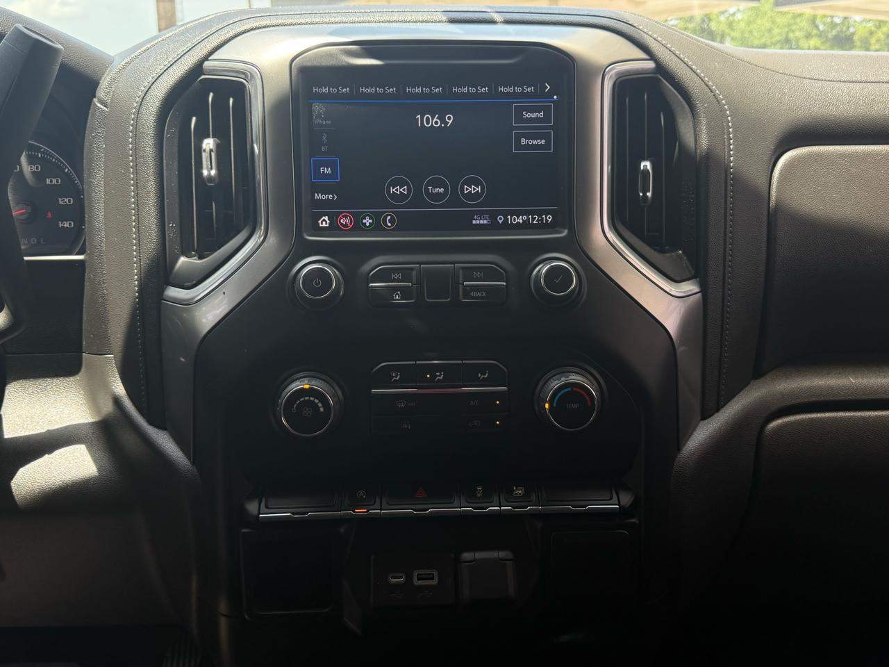 Chevrolet Silverado 1500 2WD Crew Cab 147" LT 2020