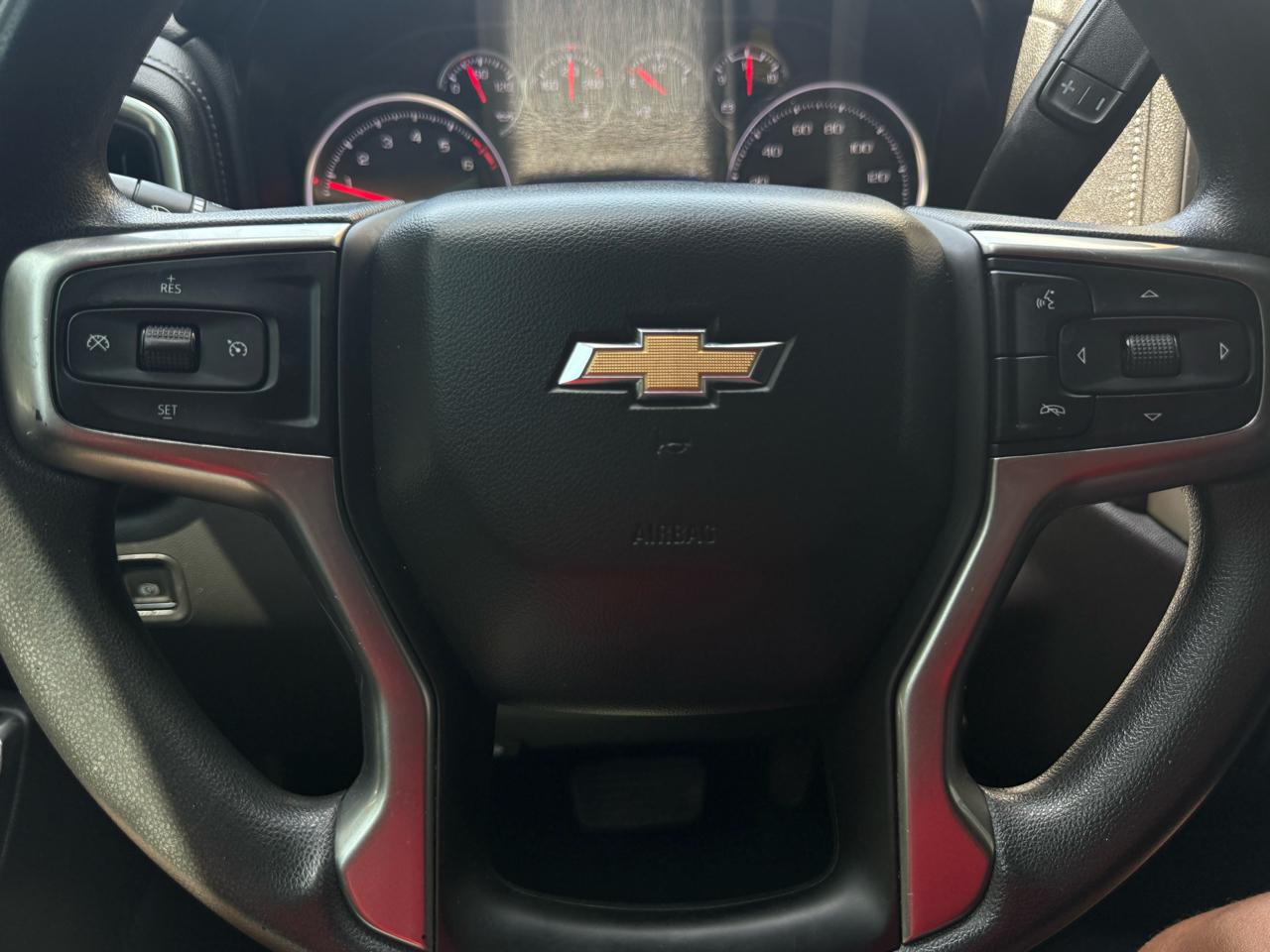 Chevrolet Silverado 1500 2WD Crew Cab 147" LT 2020