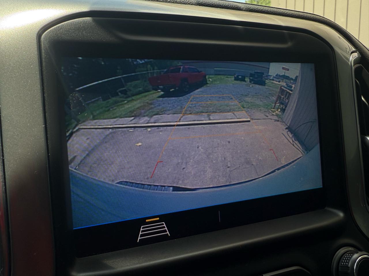 Chevrolet Silverado 1500 2WD Crew Cab 147" LT 2020