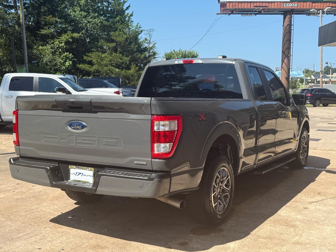 Ford F-150 Lariat 2WD SuperCab 8' Box 2021