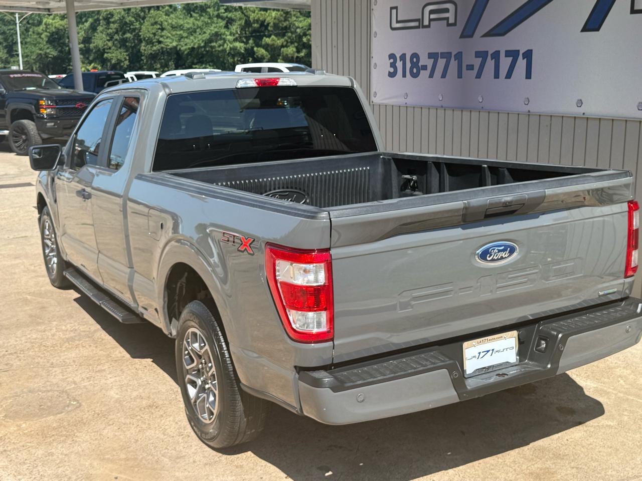 Ford F-150 Lariat 2WD SuperCab 8' Box 2021