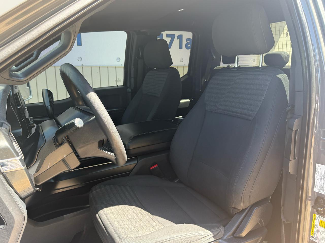Ford F-150 Lariat 2WD SuperCab 8' Box 2021