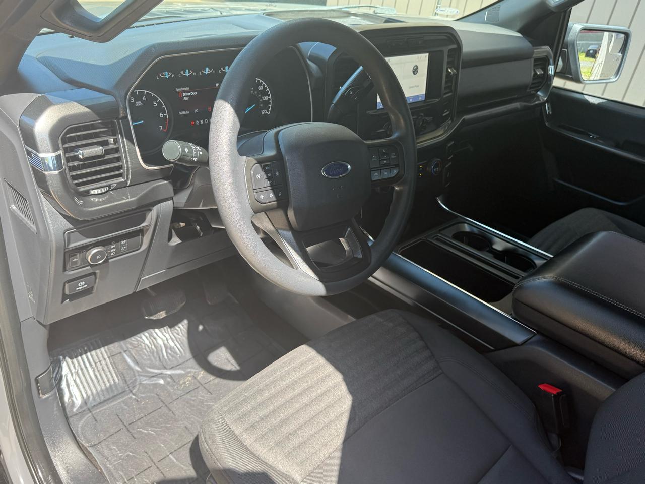 Ford F-150 Lariat 2WD SuperCab 8' Box 2021