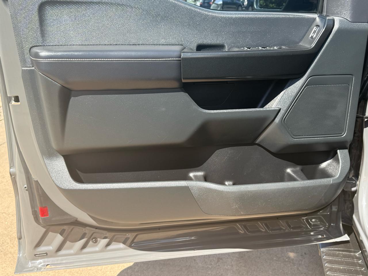 Ford F-150 Lariat 2WD SuperCab 8' Box 2021