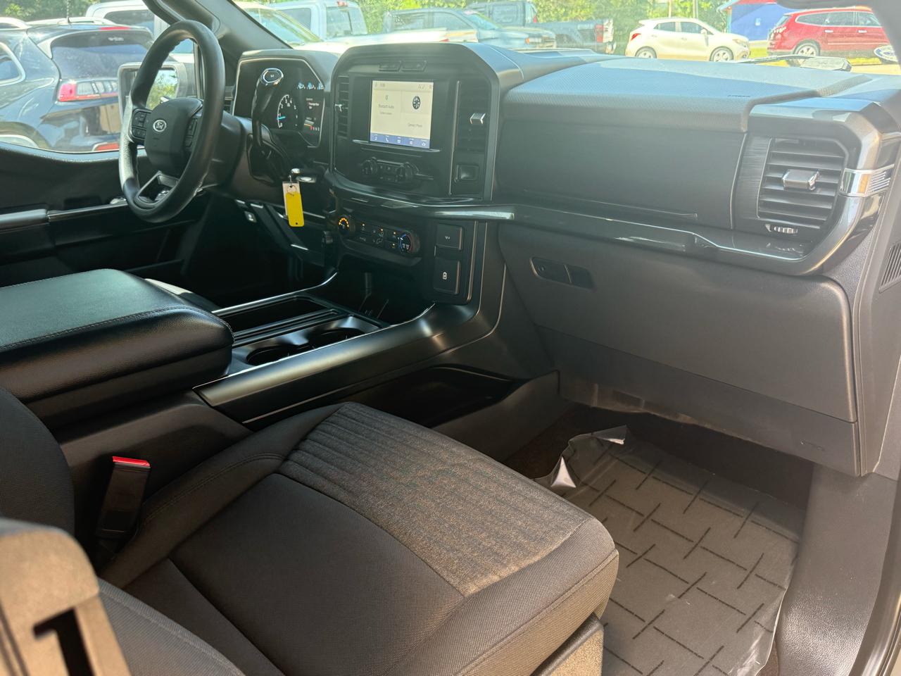 Ford F-150 Lariat 2WD SuperCab 8' Box 2021