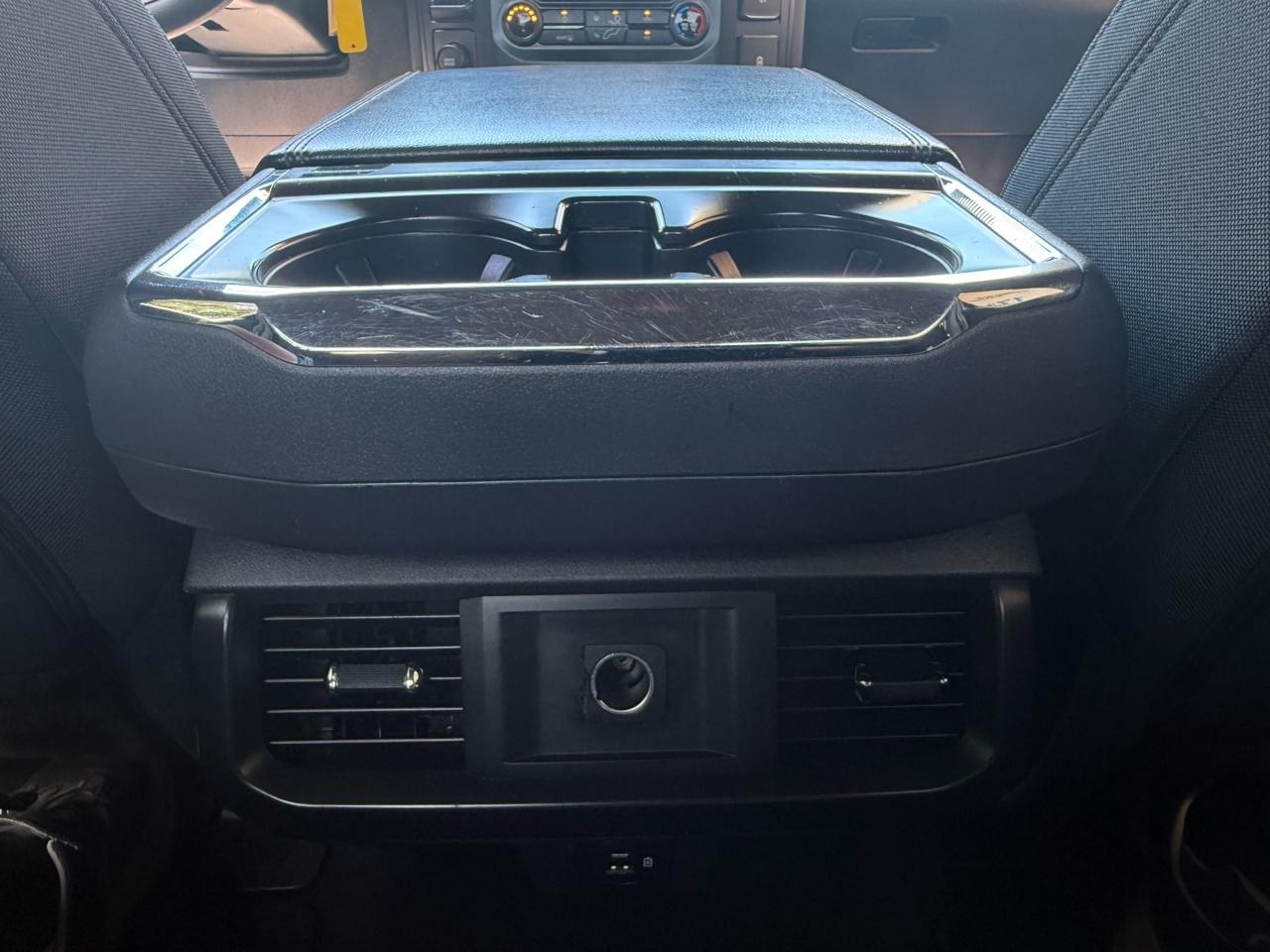 Ford F-150 Lariat 2WD SuperCab 8' Box 2021