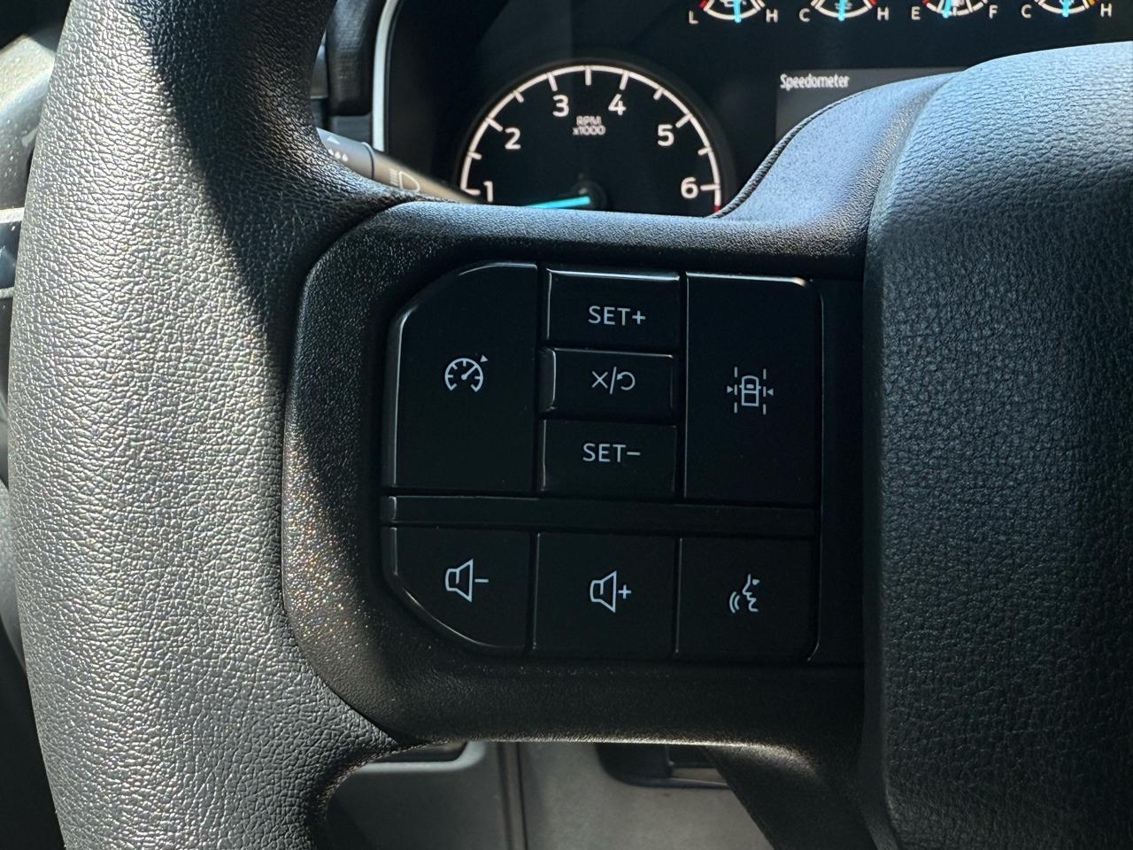 Ford F-150 Lariat 2WD SuperCab 8' Box 2021