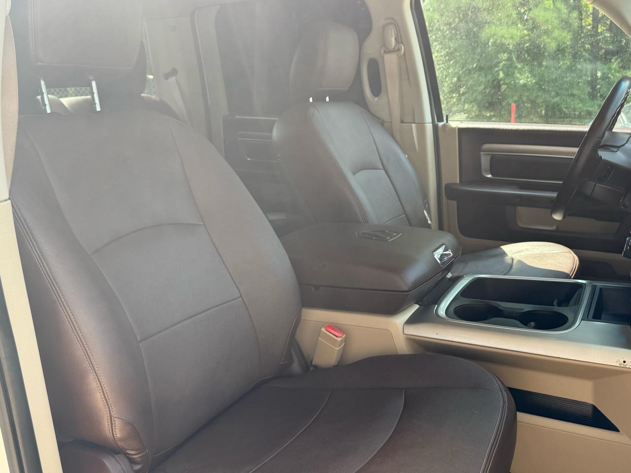 RAM 1500 2WD Crew Cab 140.5" Big Horn 2016