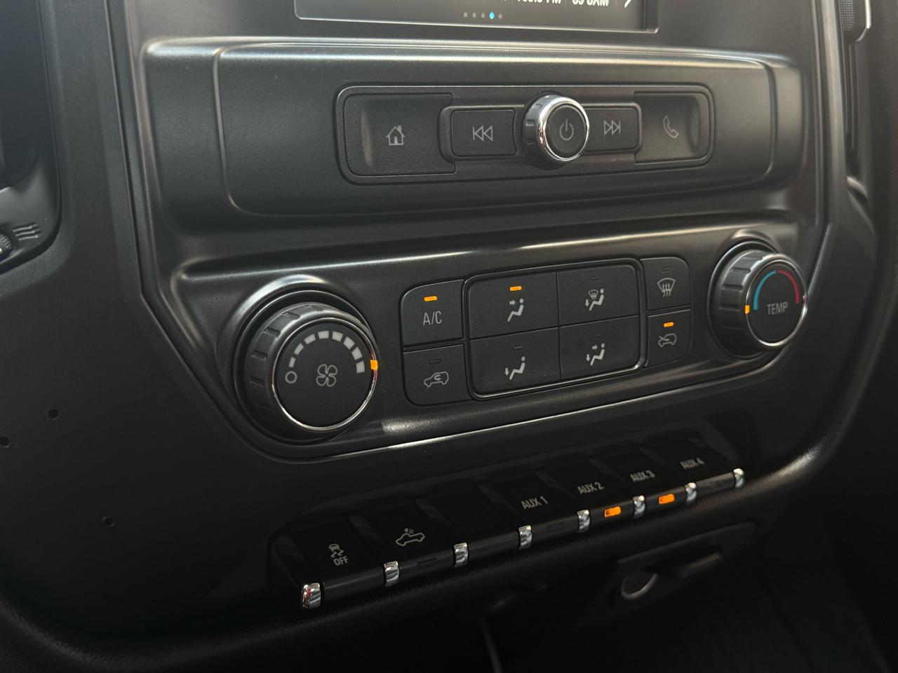 GMC Sierra 1500 4WD Crew Cab 153.0" 2018