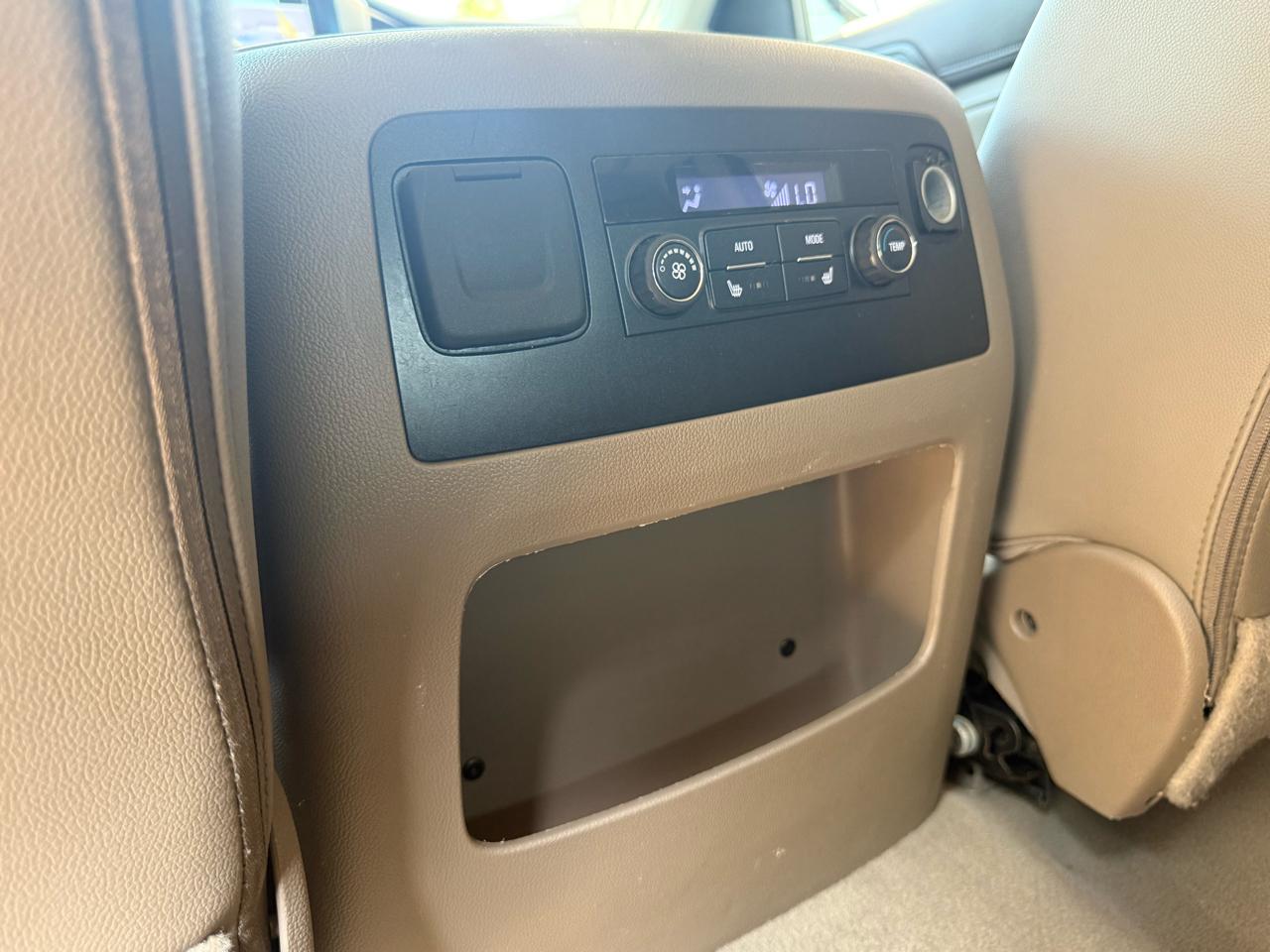 GMC Yukon 2WD 4dr SLT 2020