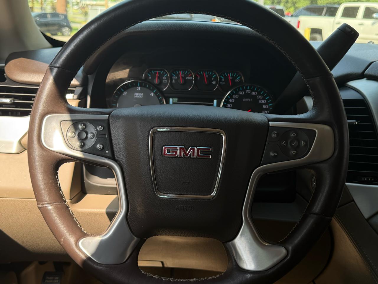 GMC Yukon 2WD 4dr SLT 2020