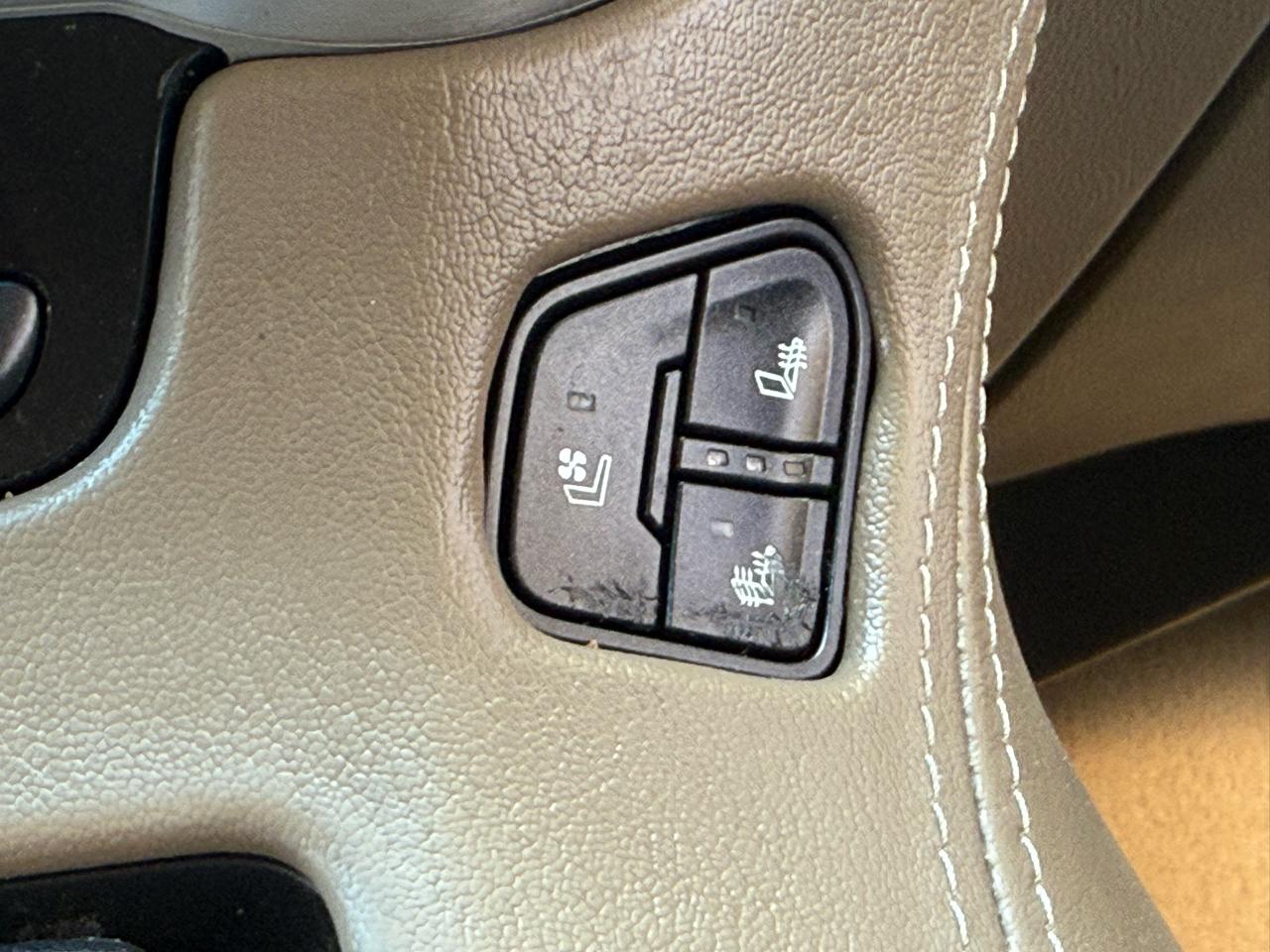 GMC Yukon 2WD 4dr SLT 2020