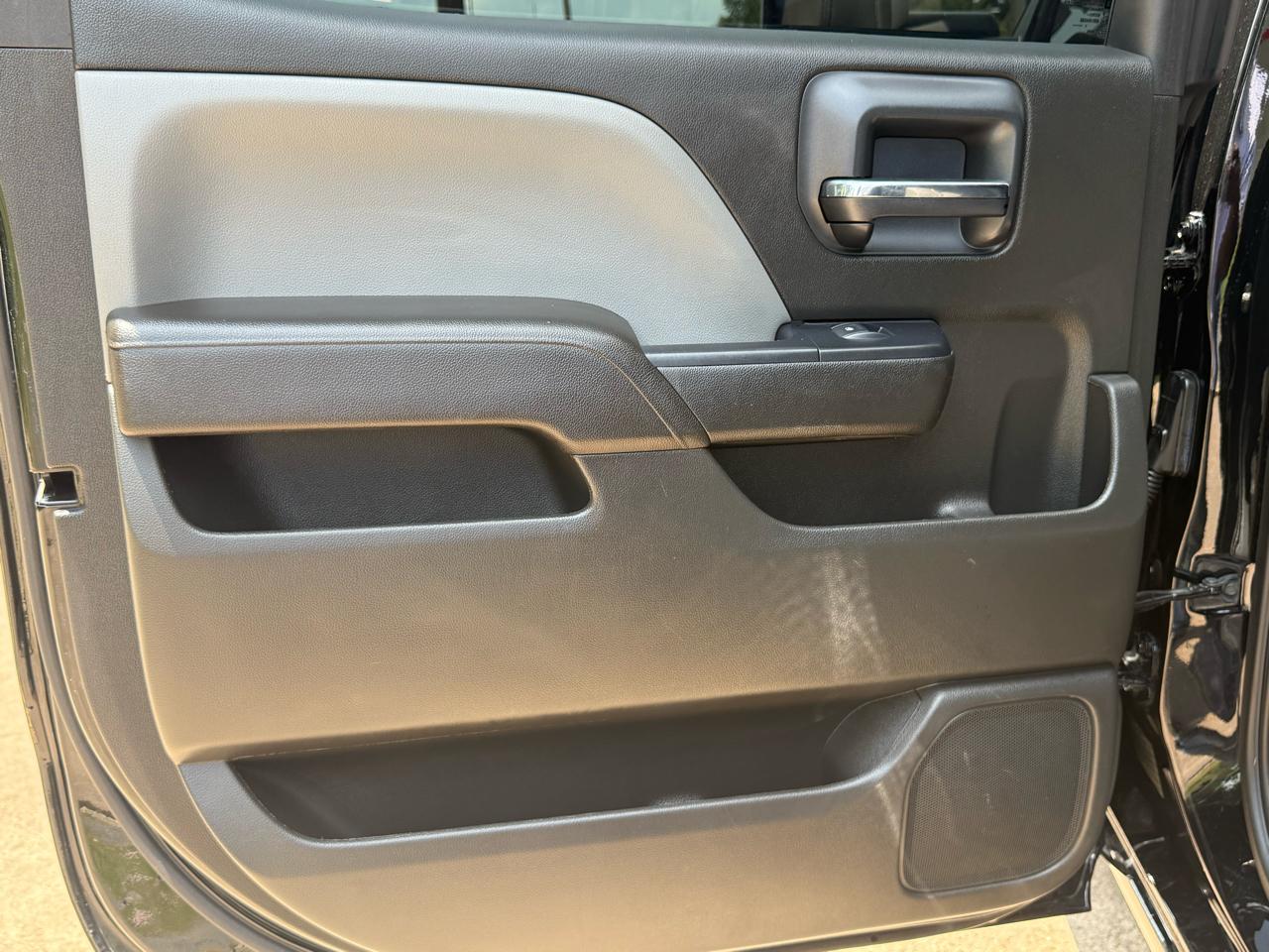 Chevrolet Silverado 1500 2WD Crew Cab 143.5" Custom 2018