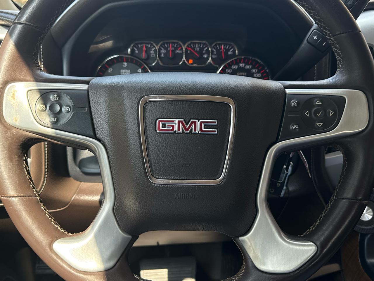 GMC Sierra 1500 4WD Crew Cab 143.5" SLT 2016