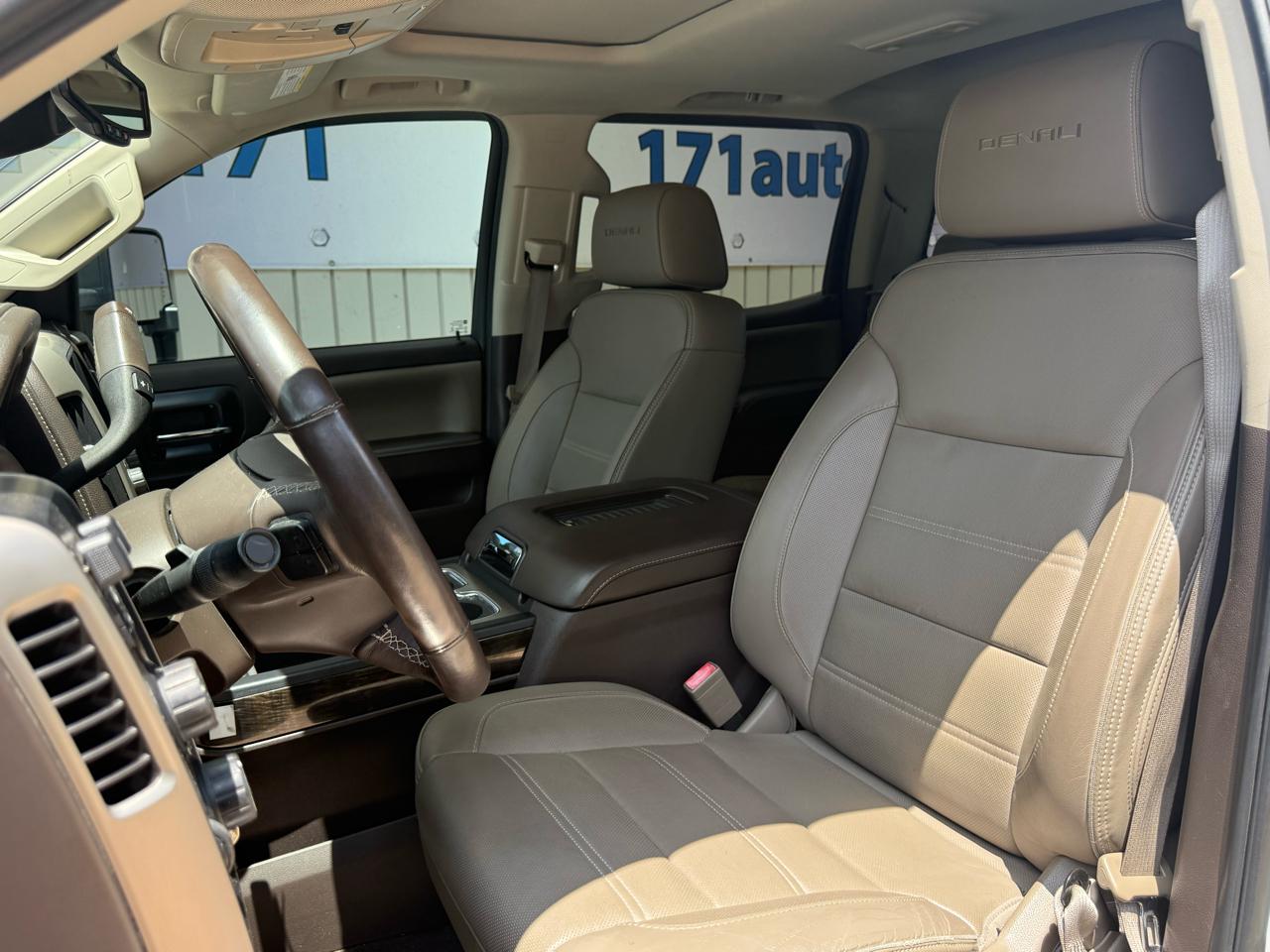 GMC Sierra 1500 4WD Crew Cab 143.5" Denali 2016