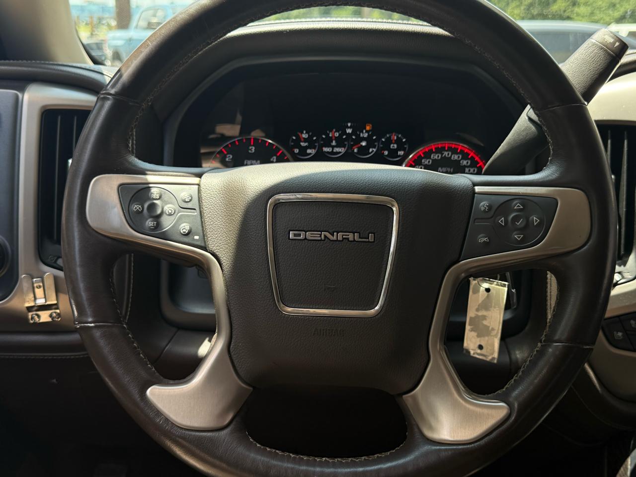 GMC Sierra 1500 4WD Crew Cab 143.5" Denali 2016