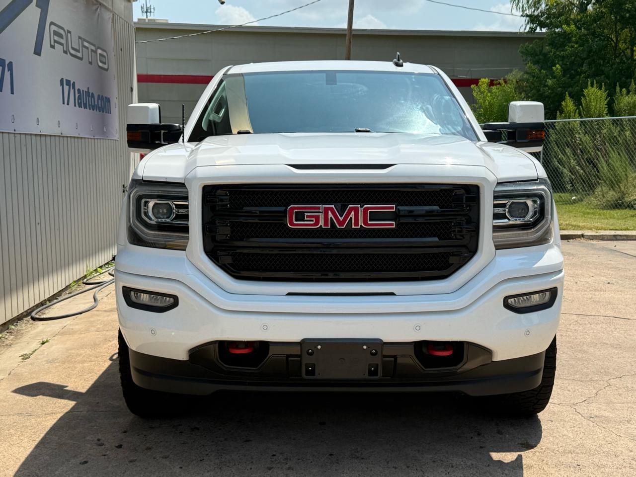 GMC Sierra 1500 4WD Crew Cab 143.5" SLT 2017