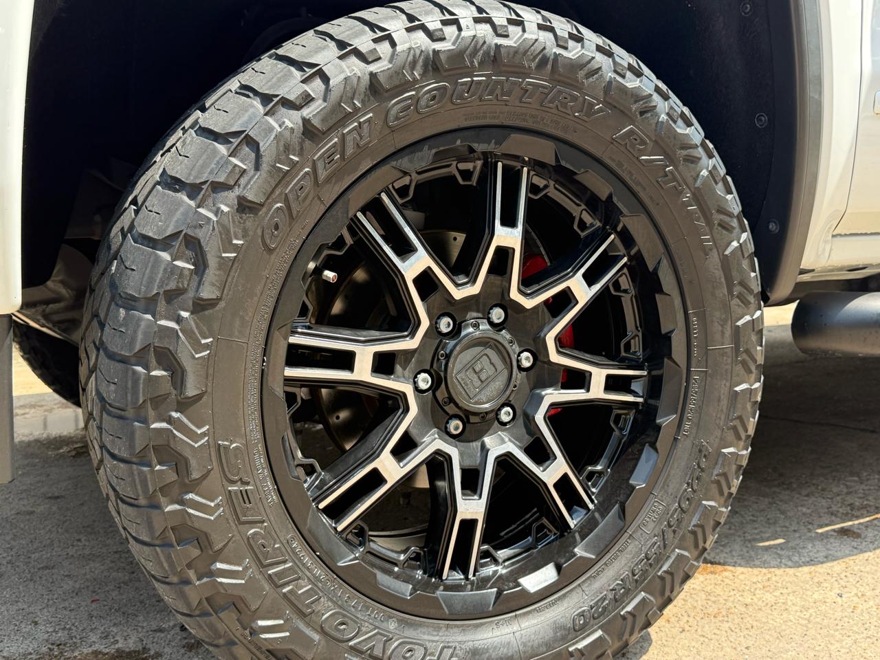 GMC Sierra 1500 4WD Crew Cab 143.5" SLT 2017