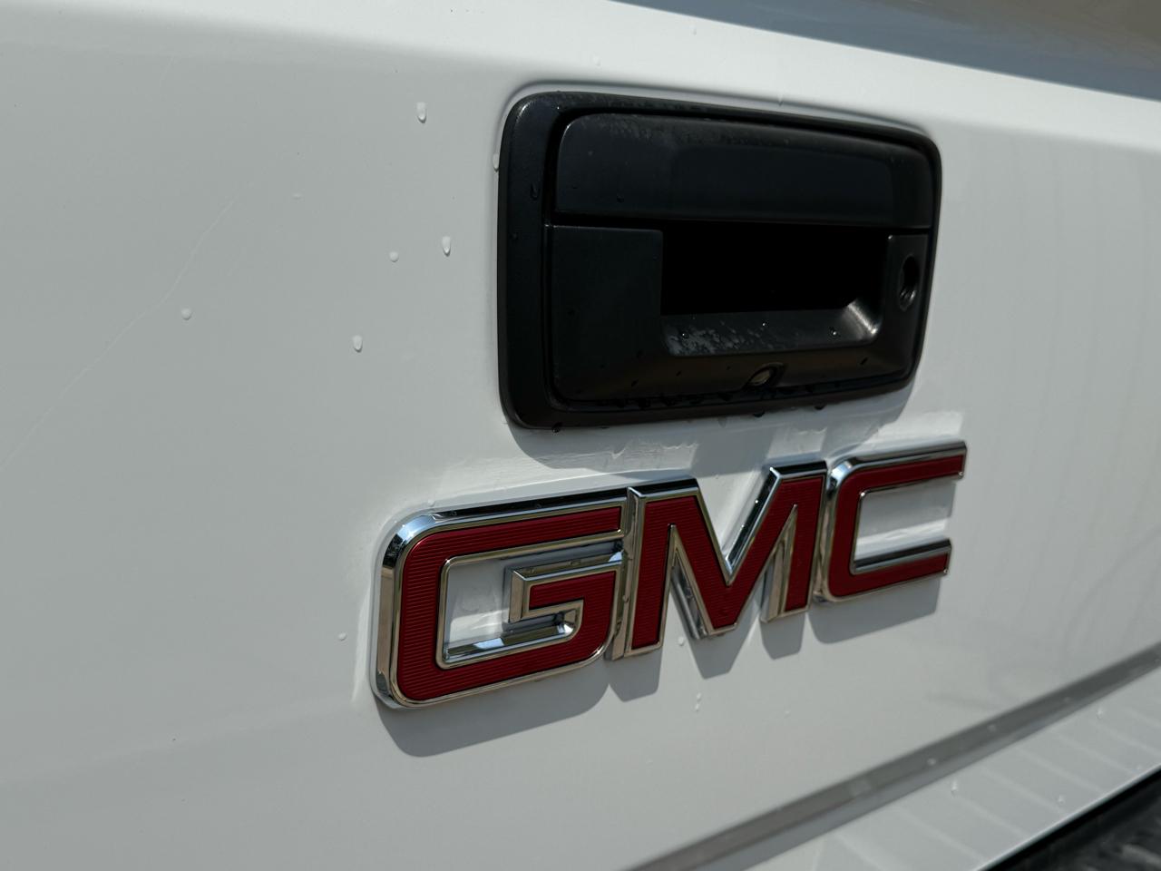 GMC Sierra 1500 4WD Crew Cab 143.5" SLT 2017