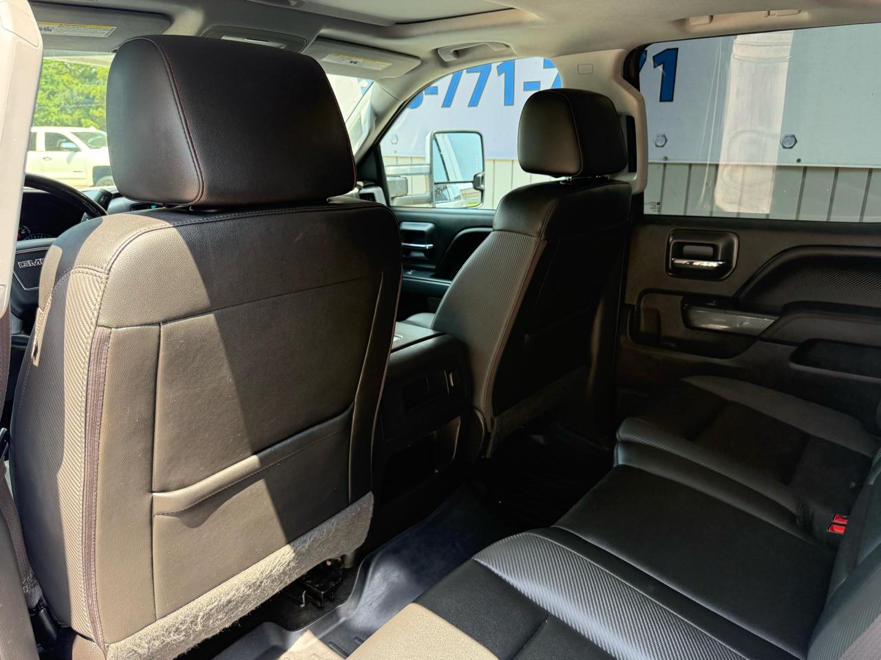 GMC Sierra 1500 4WD Crew Cab 143.5" SLT 2017