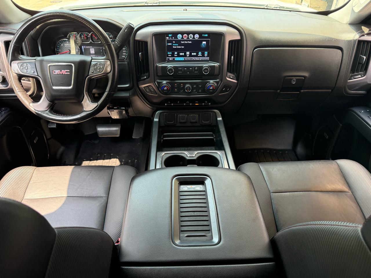 GMC Sierra 1500 4WD Crew Cab 143.5" SLT 2017