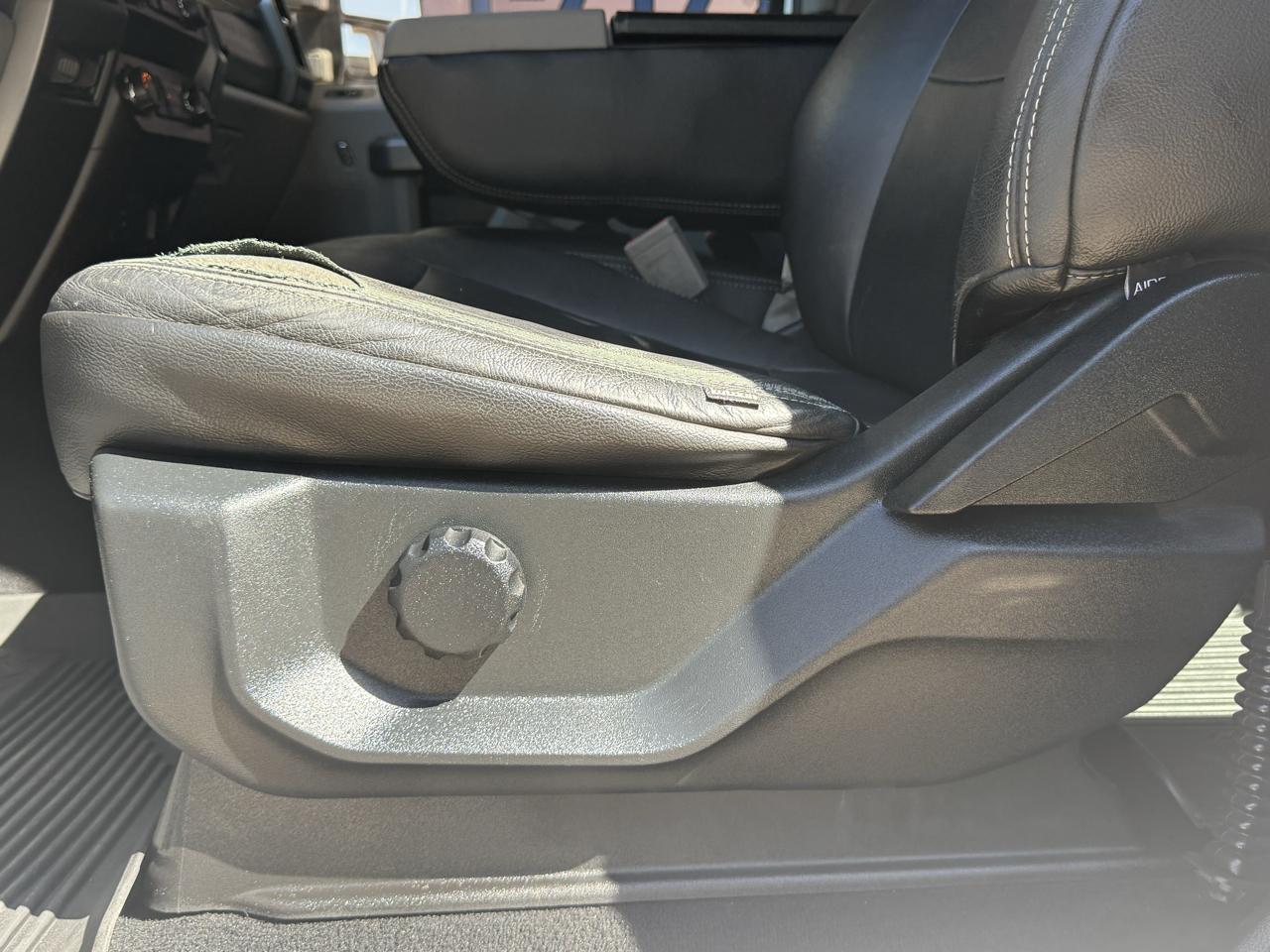 Ford Super Duty F-250 SRW King Ranch 4WD Crew Cab 8' Box 2019