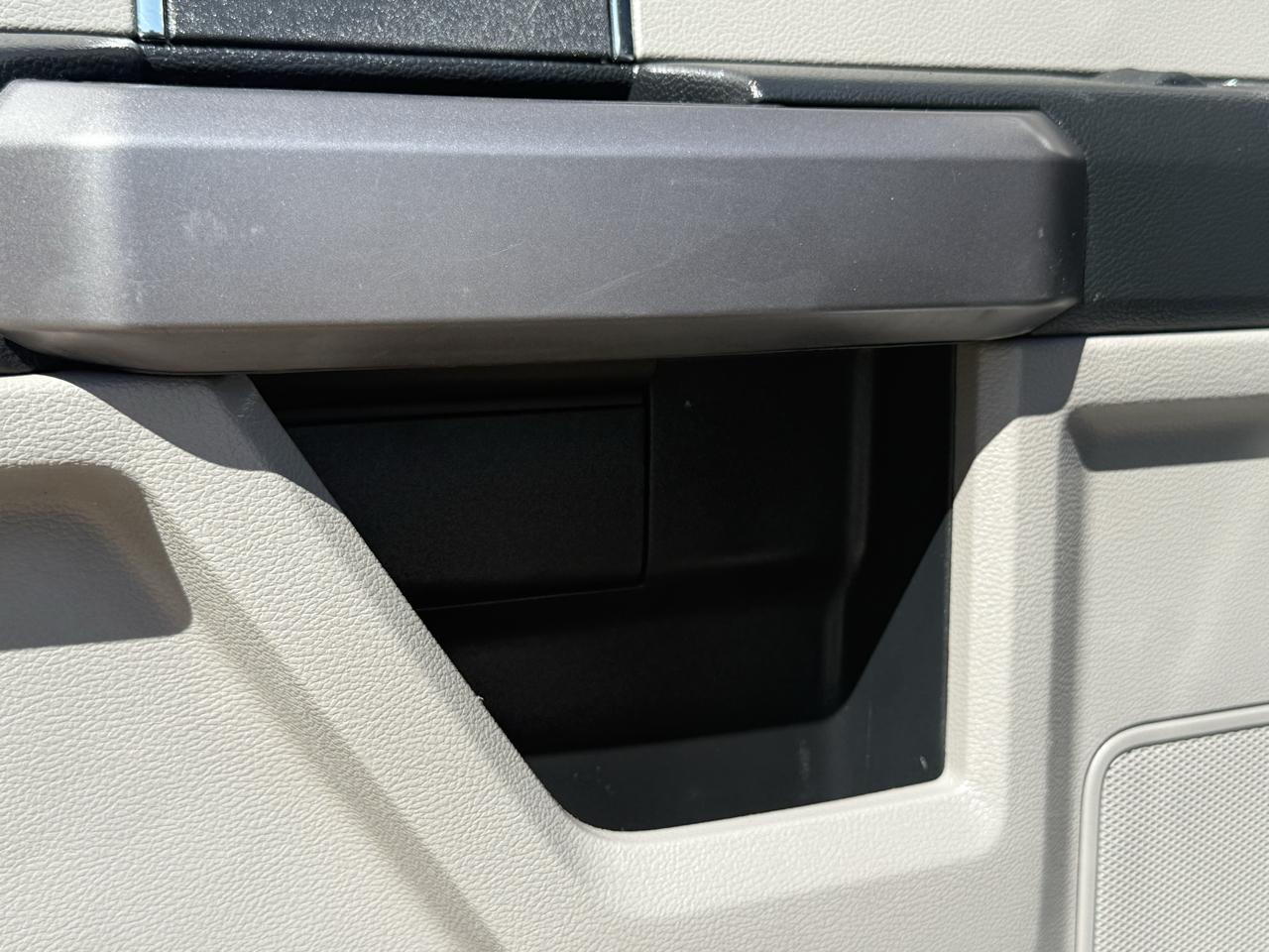 Ford Super Duty F-250 SRW King Ranch 4WD Crew Cab 8' Box 2019
