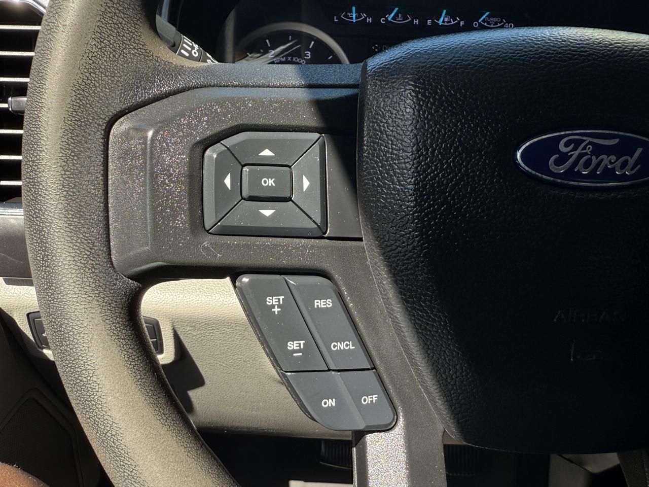Ford Super Duty F-250 SRW King Ranch 4WD Crew Cab 8' Box 2019