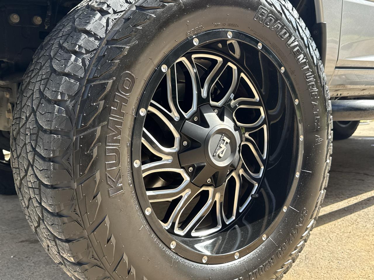 RAM 1500 Classic Tradesman 4x2 Quad Cab 6'4" Box 2019
