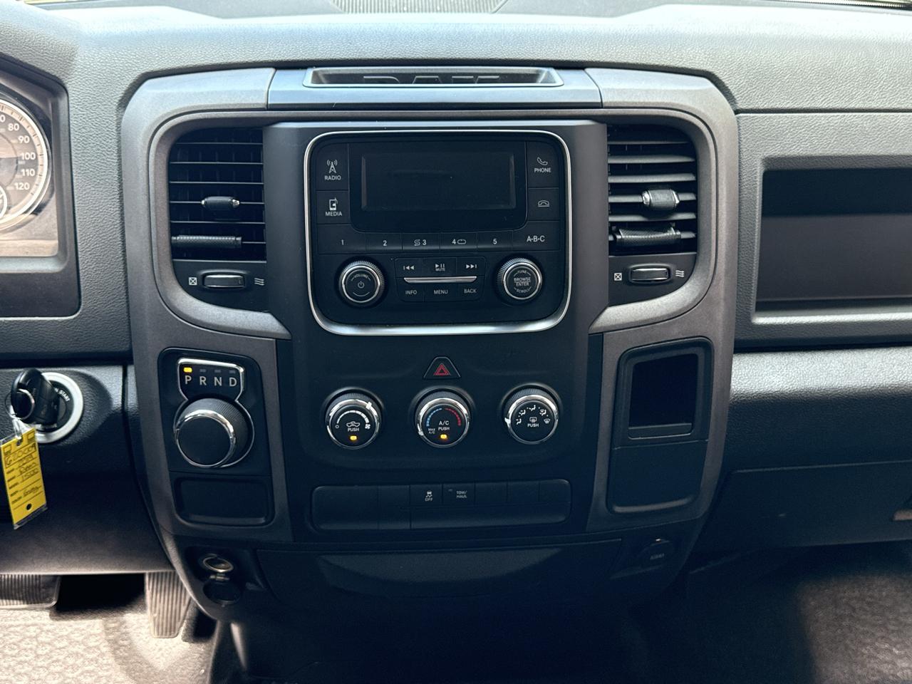 RAM 1500 Classic Tradesman 4x2 Quad Cab 6'4" Box 2019