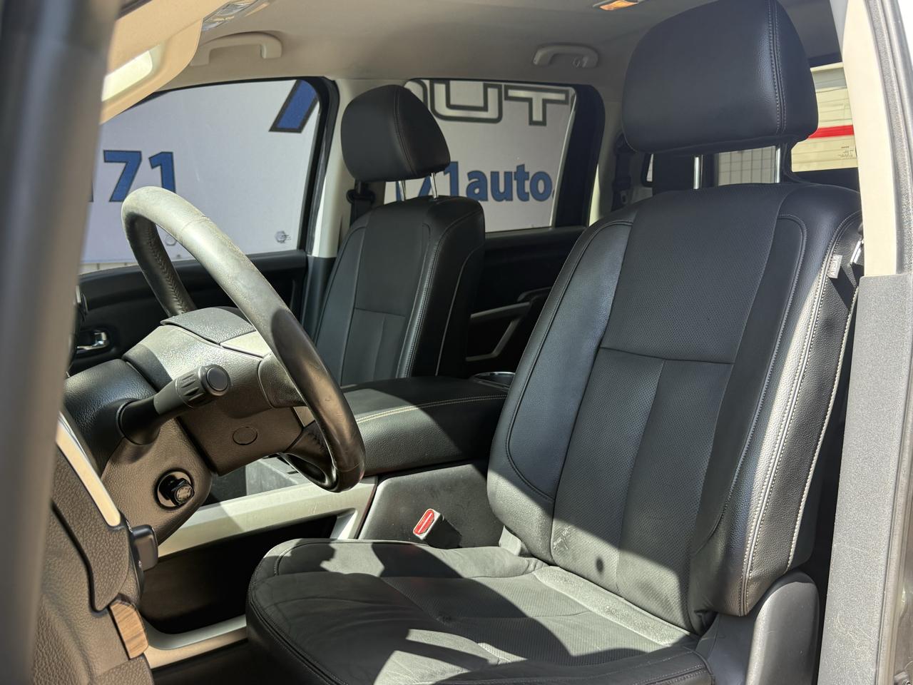 Nissan Titan XD 4x4 Diesel Crew Cab SL 2017