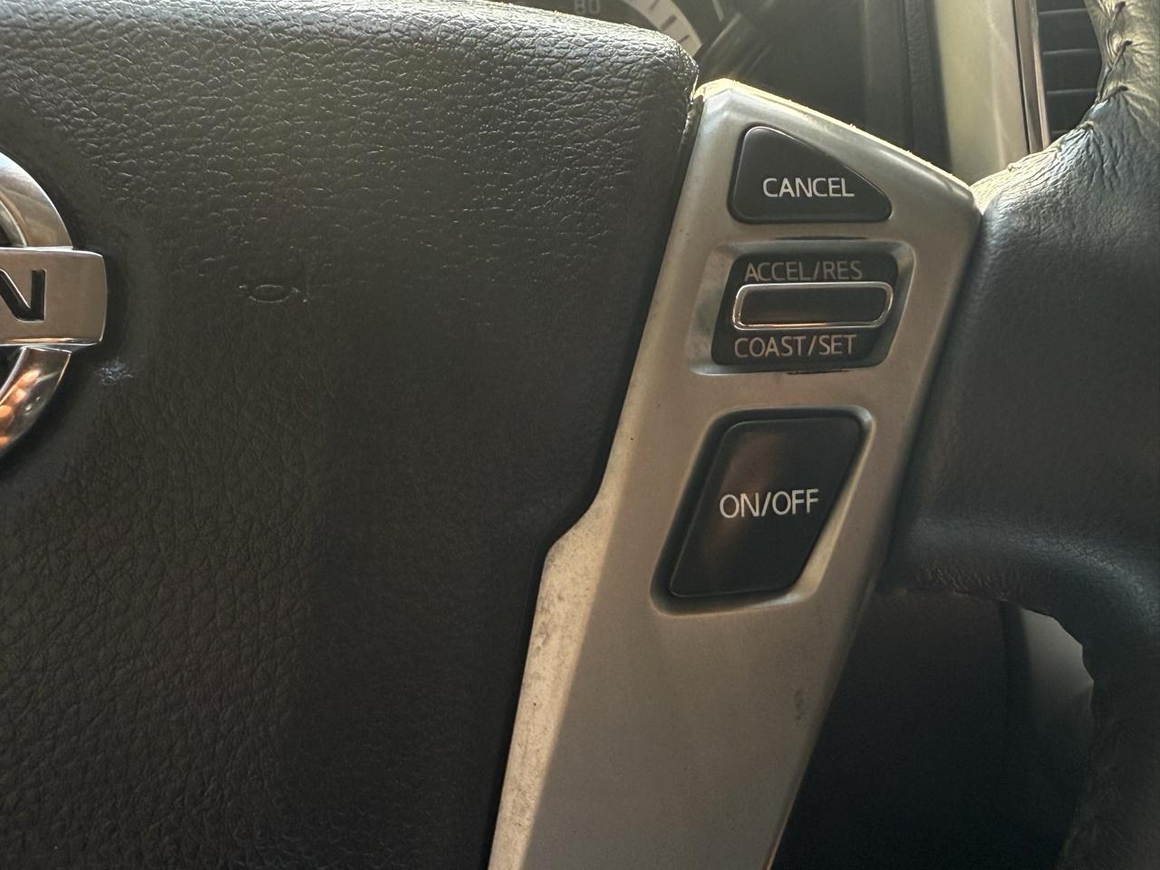 Nissan Titan XD 4x4 Diesel Crew Cab SL 2017