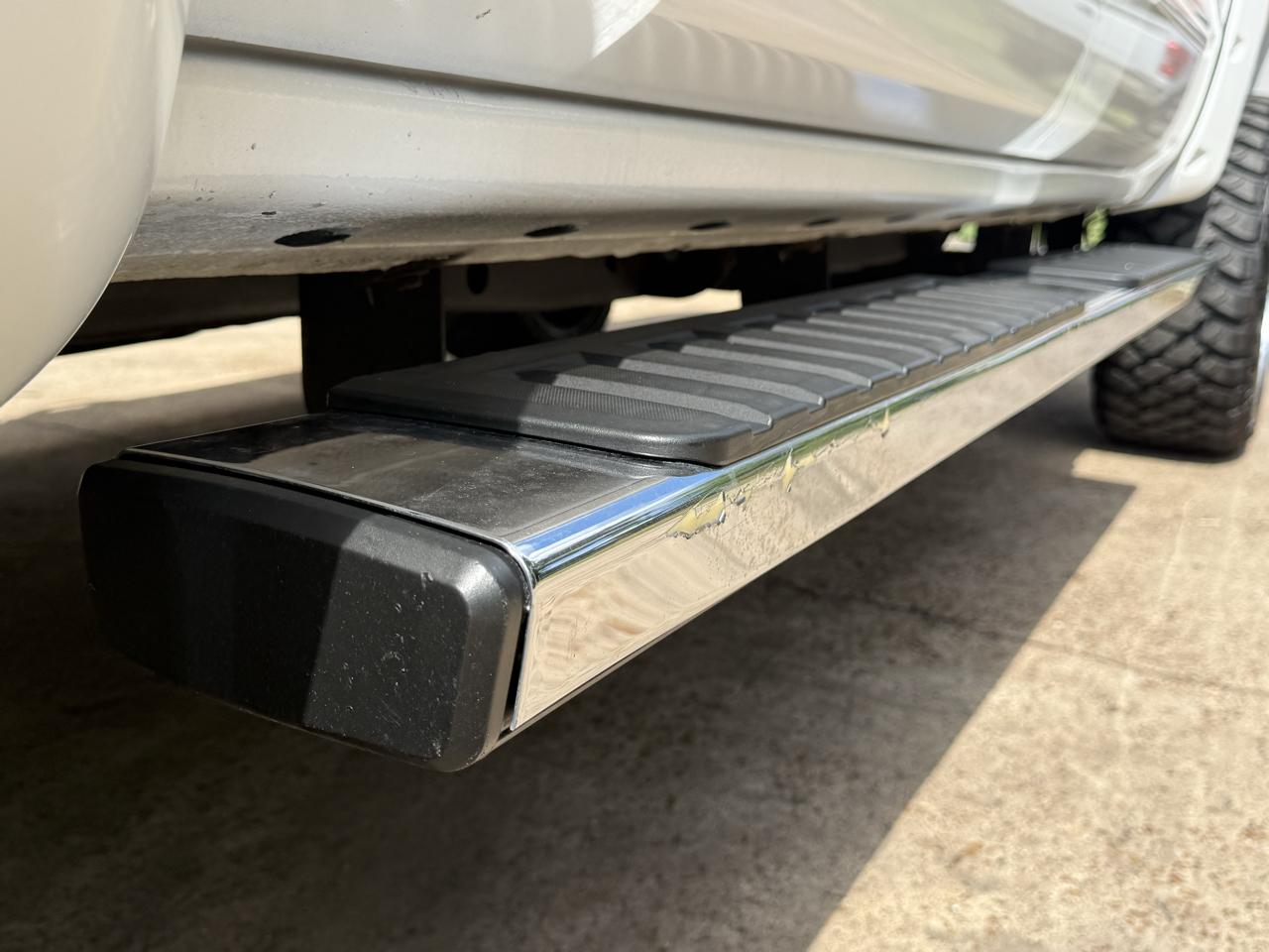 GMC Sierra 1500 4WD Crew Cab 143.5" SLT 2018
